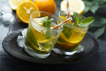 Orange and mint lemonade