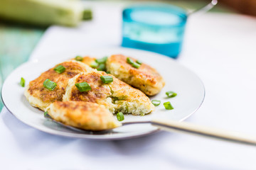 Pancakes from courgettes