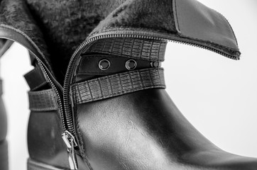 beautiful boots for women's feet, autumn boots