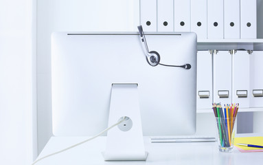 Communication support, call center and customer service help de