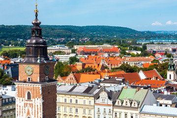 Obraz premium Roof top View of historical City in sunny weather