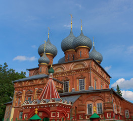 Fototapeta na wymiar Church of the Resurrection on Debra, Kostroma, Russia.