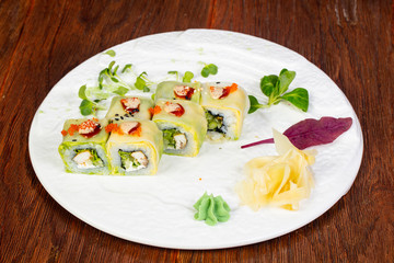 Japanese roll with chicken