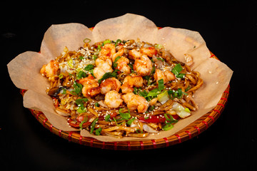 Fried noodle with prawn