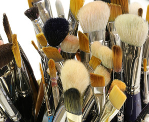 many brushes of a painter