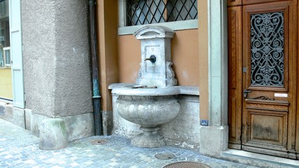 Brunnen