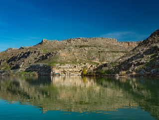 Fototapeta premium Sunken village Halfeti in Gaziantep Turkey