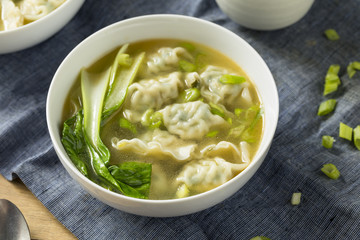 Homemade Chinese Wonton Soup