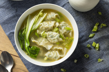 Homemade Chinese Wonton Soup