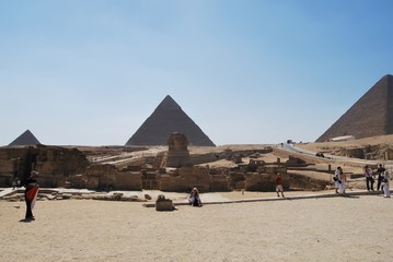 Fototapeta na wymiar The Sphinx at the Pyramids of Giza, Cairo, Egypt