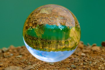 Steinbruch in Leun durch einen Lensball