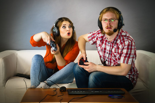 Gamer couple playing games