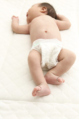 結婚指輪　赤ちゃん　新生児　乳児