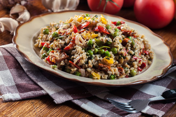 Bulgur salad with vegetables