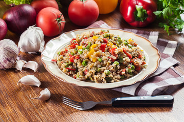 Bulgur salad with vegetables