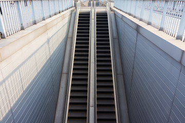 escalator