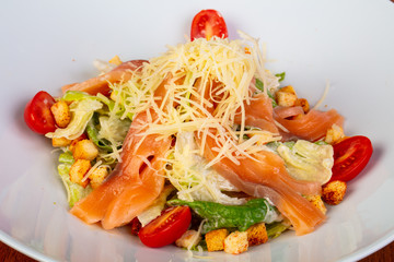 Tasty salmon ceasar sald
