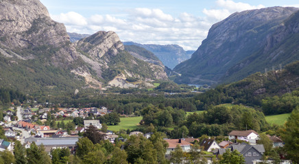 Fototapeta na wymiar Village in the fjord