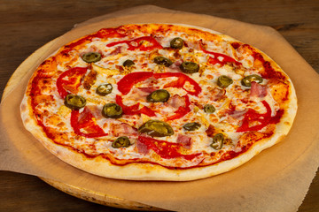 Pizza with bacon
