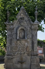Fototapeta na wymiar Fontaine à Melgaço, Minho, Portugal