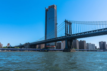 Manhattan Bridge over the East River, Manhattan, NYC