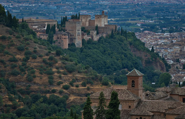 Fototapeta na wymiar Abadía de Sacromonte y la Alhambra