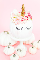 Unicorn pumpkin © arinahabich