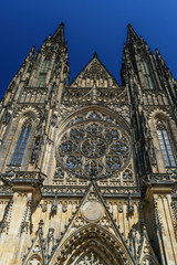 Fototapeta na wymiar Gothic facade of St. Vitus Cathedral in Prague Castle
