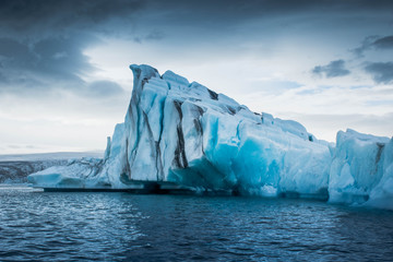 Eisberg blau