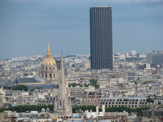 Fototapeta na wymiar architecture of paris
