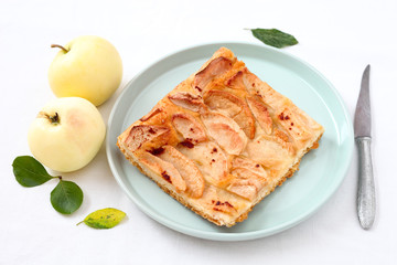 Apfel-Hefekuchen