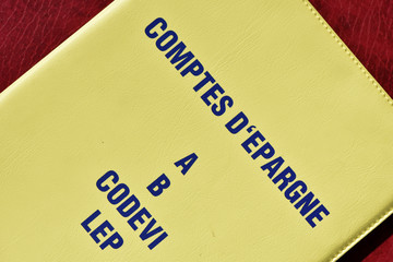 Comptes d'épargne,