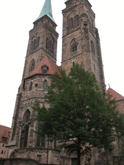 Fototapeta na wymiar Sebalduskirche in Nürnberg
