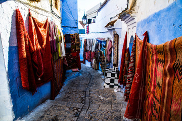 Fototapeta na wymiar scarves for sale at the market