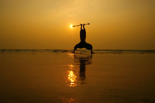 Man Dancing Silhouette" Images – Browse 11 Stock Photos, Vectors, and Video  | Adobe Stock