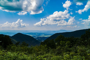 Fototapeta premium Mountain Landscape, An Overlook Looking Out Over The Blue Ridge Mountains In Virginia