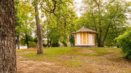 Fototapeta na wymiar Hut at the middle of the park. September 2018.