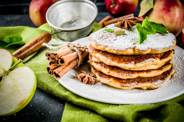 Sweet and spicy apple pancakes