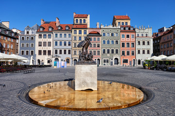 Obraz premium Rynek Starego Miasta w Warszawie w Polsce