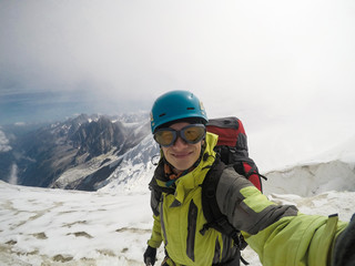 Fototapeta na wymiar Seasoned climber in the mountains of France