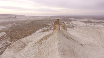 Fototapeta na wymiar rocky outcrops in the desert