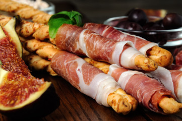 Grissini with prosciutto