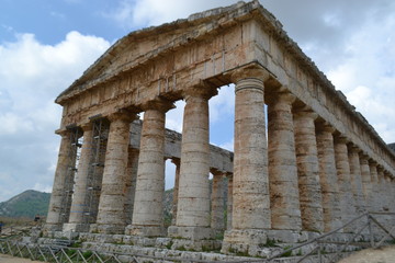 Fototapeta premium ruins of ancient temple