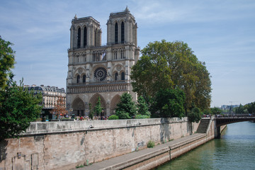 Fototapeta na wymiar View of the river Seine and Notre Dame de Paris