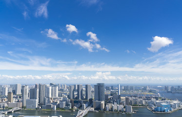 東京風景・青空に流れる雲　月島　勝どき　豊洲　晴海　台場　築地