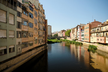 Obraz na płótnie Canvas Stadtbild von Girona in Katalonien