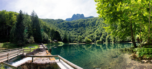 Naklejka premium panorama of etang de Bethmale, french Pyrenees mountains