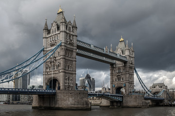 Fototapeta na wymiar Tower bridge, over the river Thames, London, on a cloudy, stormy day 