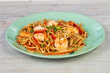 Udon with prawn