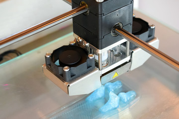 3d printer in action. Creating things on the 3d printer.